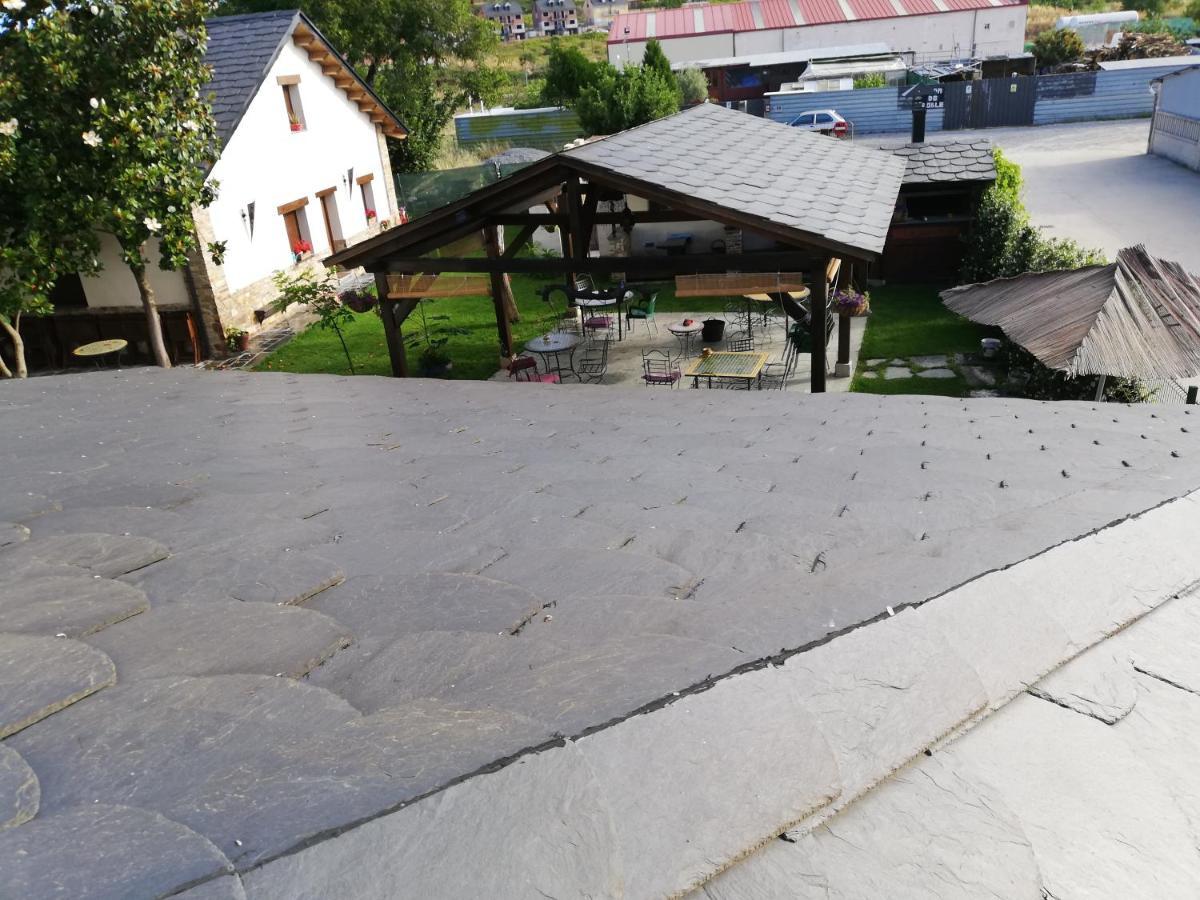 Albergue La Medina De Camponaraya ภายนอก รูปภาพ