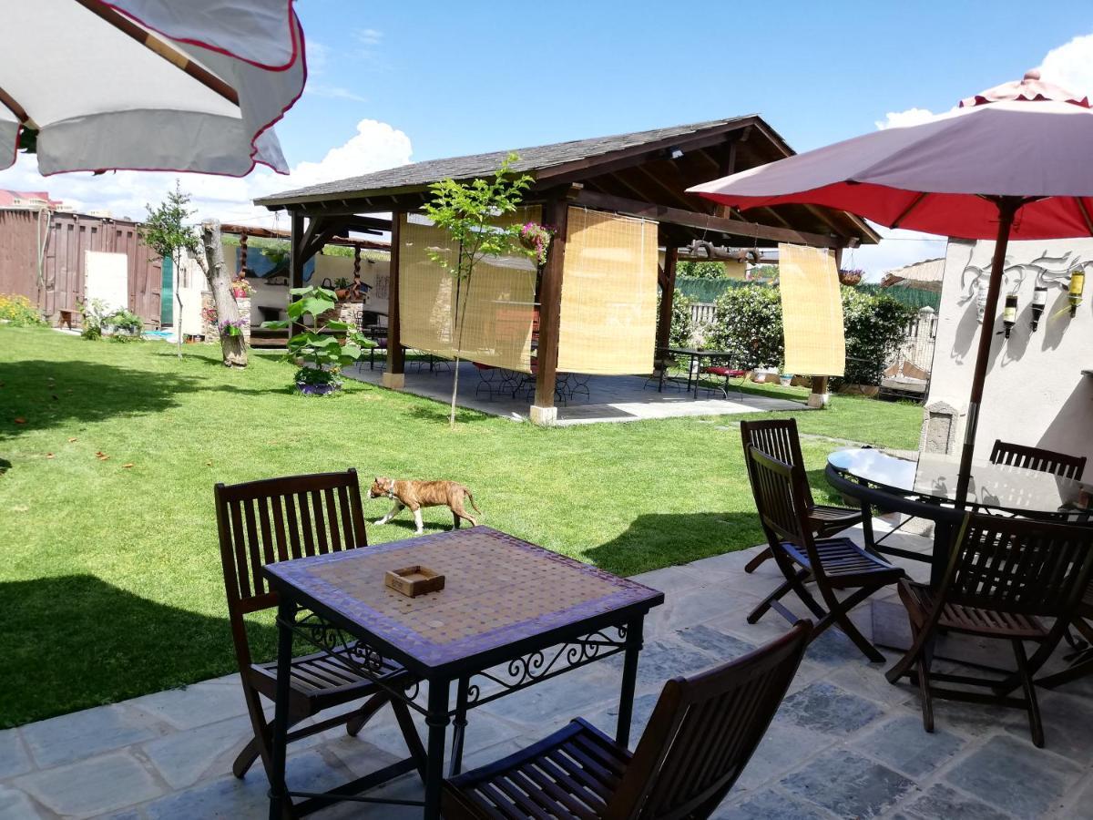 Albergue La Medina De Camponaraya ภายนอก รูปภาพ