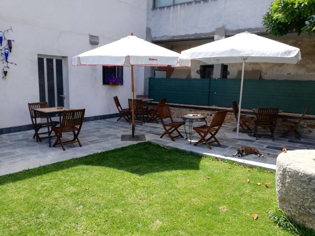 Albergue La Medina De Camponaraya ภายนอก รูปภาพ