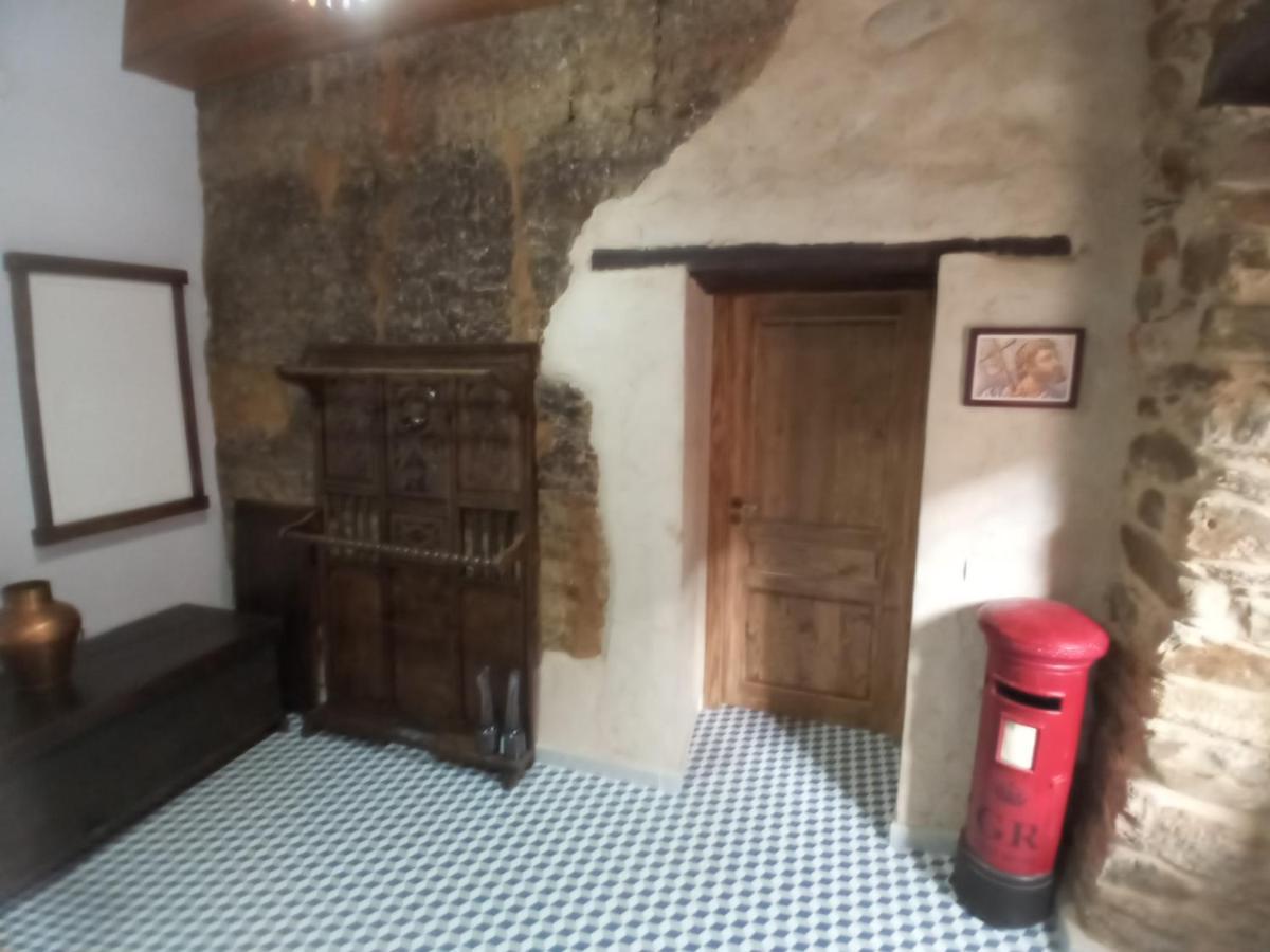 Albergue La Medina De Camponaraya ภายนอก รูปภาพ