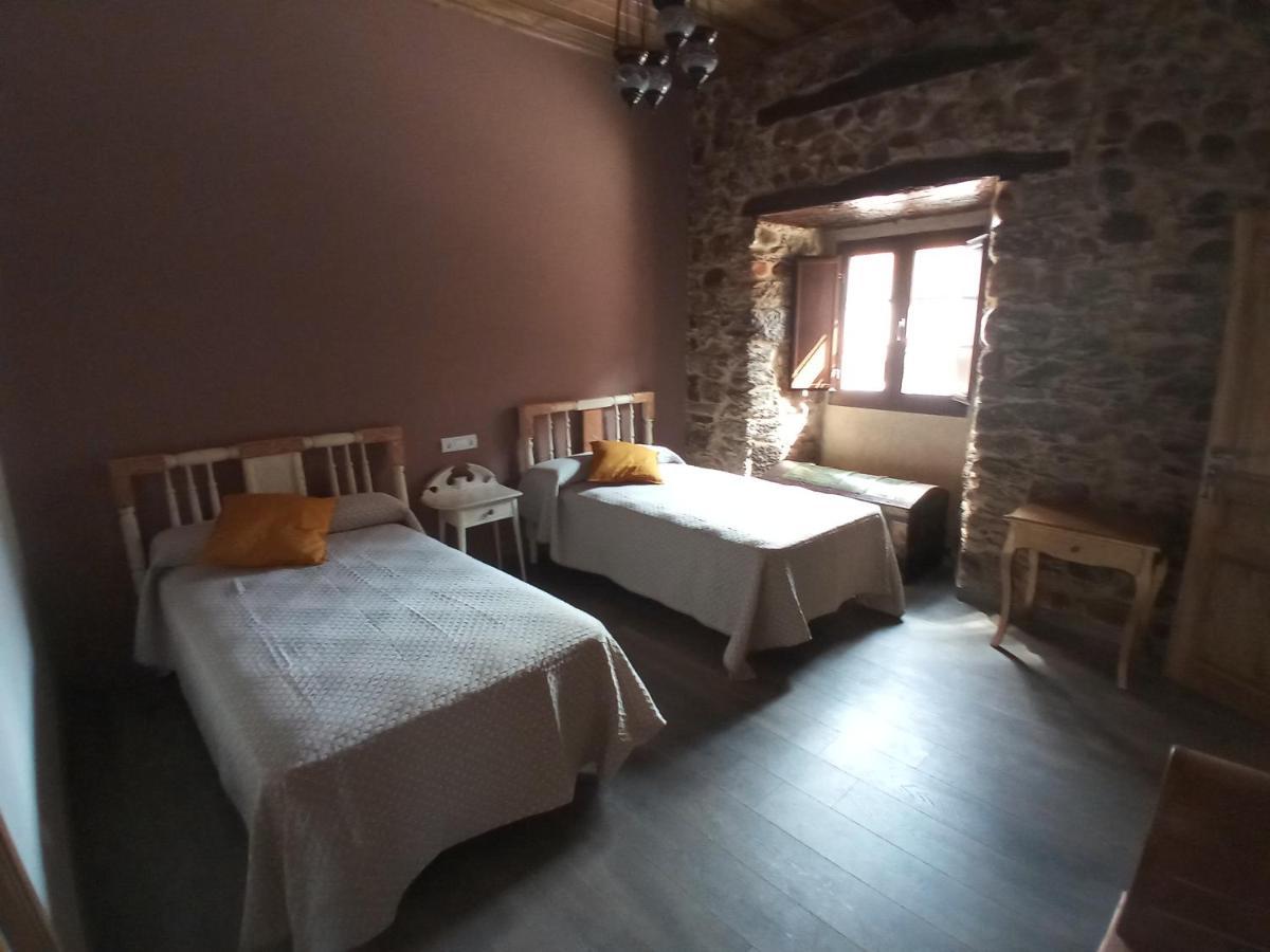 Albergue La Medina De Camponaraya ภายนอก รูปภาพ