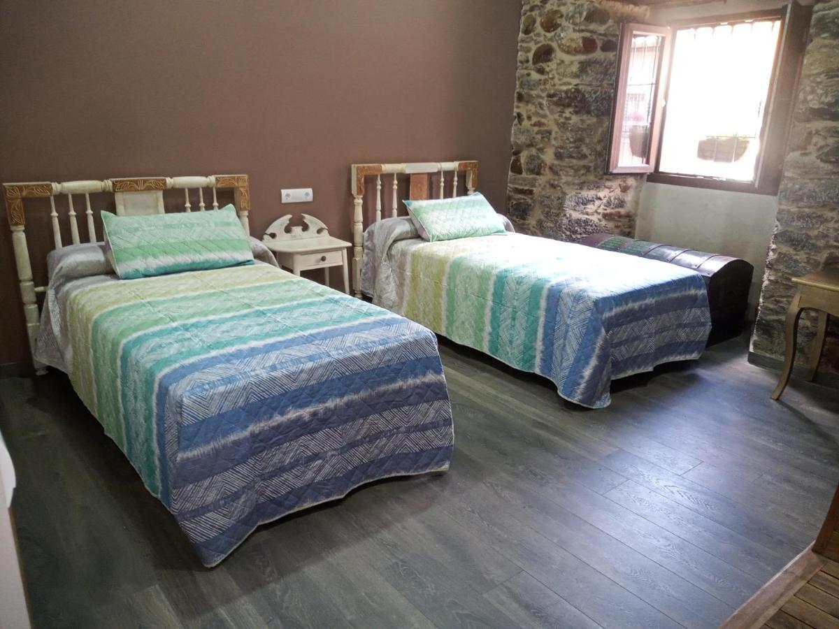 Albergue La Medina De Camponaraya ภายนอก รูปภาพ