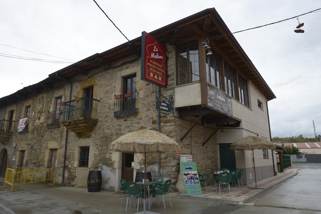 Albergue La Medina De Camponaraya ภายนอก รูปภาพ