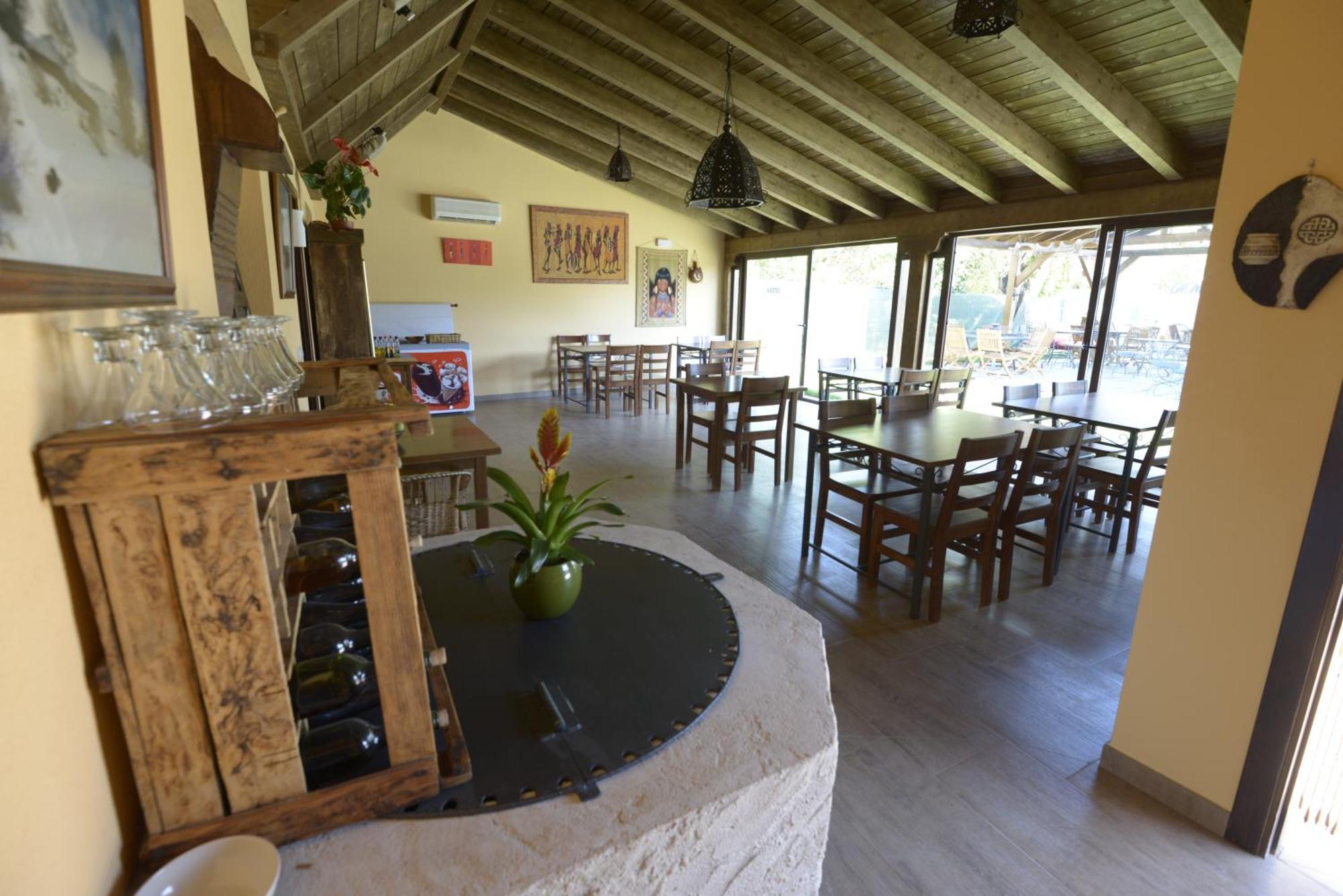 Albergue La Medina De Camponaraya ภายนอก รูปภาพ